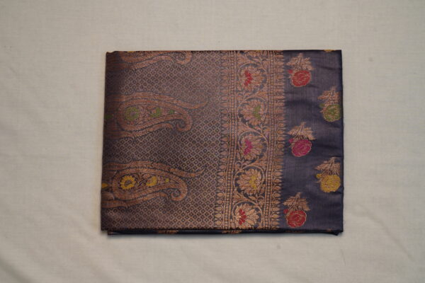 Tussar Monga Self-Design Saree