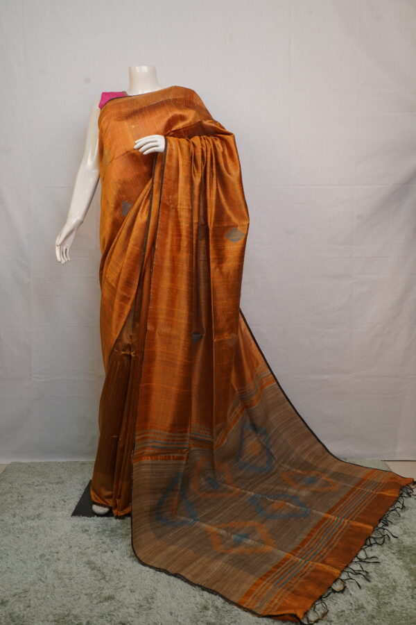 Elegant Mulberry Dupion Silk Saree – Pure Handwoven Finish