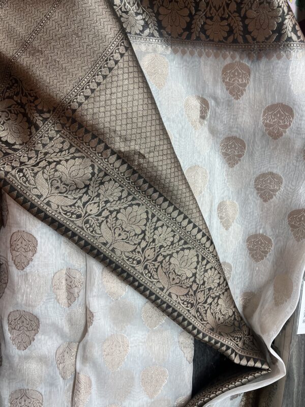 Linen kota boota saree